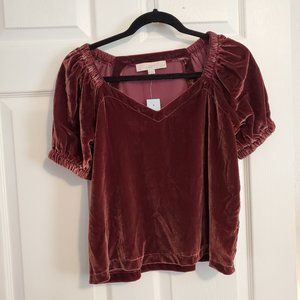 LOFT petite  Mauve velvet blouse